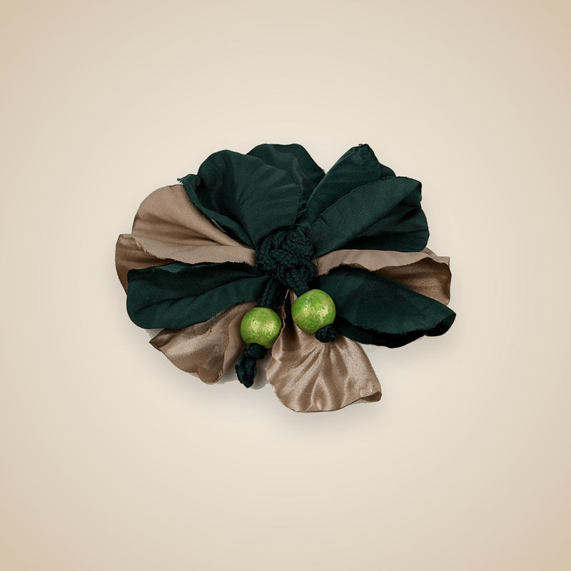 Flor LKS · Tela Verde — LOLIKAS, complemento hecho a mano